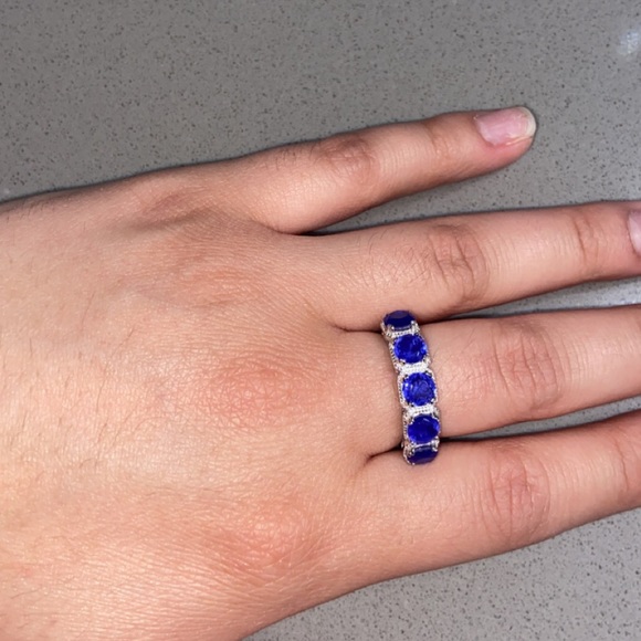 Bomb party ring - Picture 2 of 3